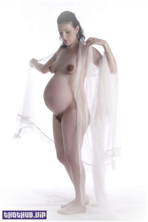 Pregnant Nude Model Adelaide