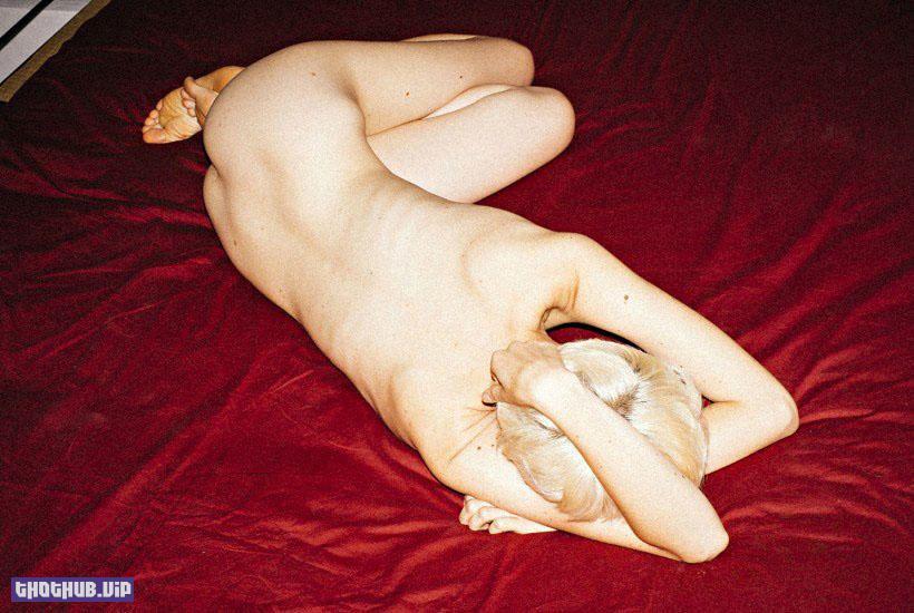 Beatrice-Angelini-Nude-1