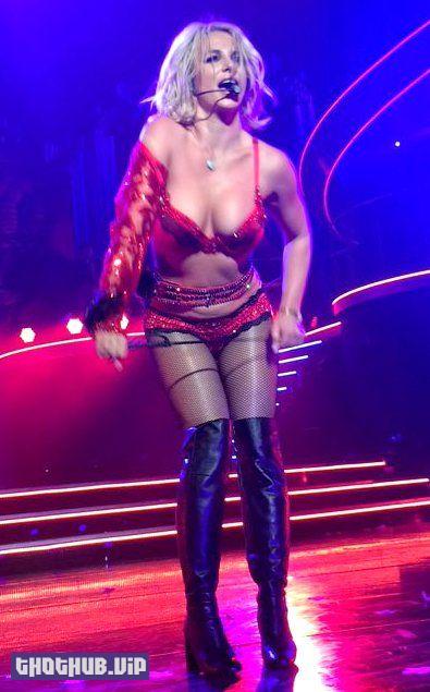 Britney-Spears-Sexy-4