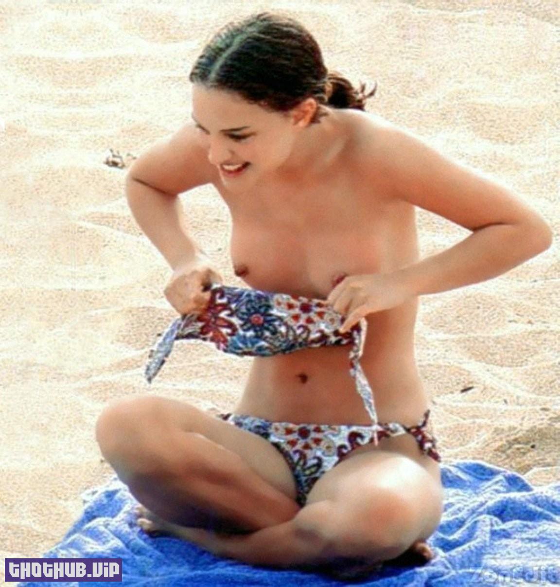 Natalie Portman Topless
