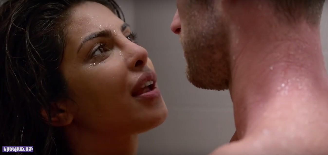 Priyanka-Chopra-Nude-Sexy-10