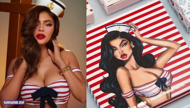 Kylie Jenner Sexy Sailor Look 2020