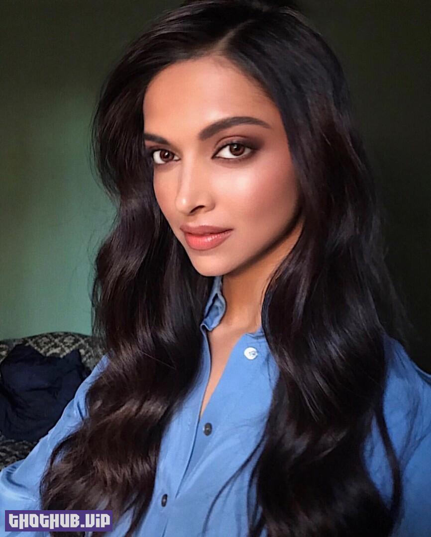 Deepika Padukone Deleted Selfie