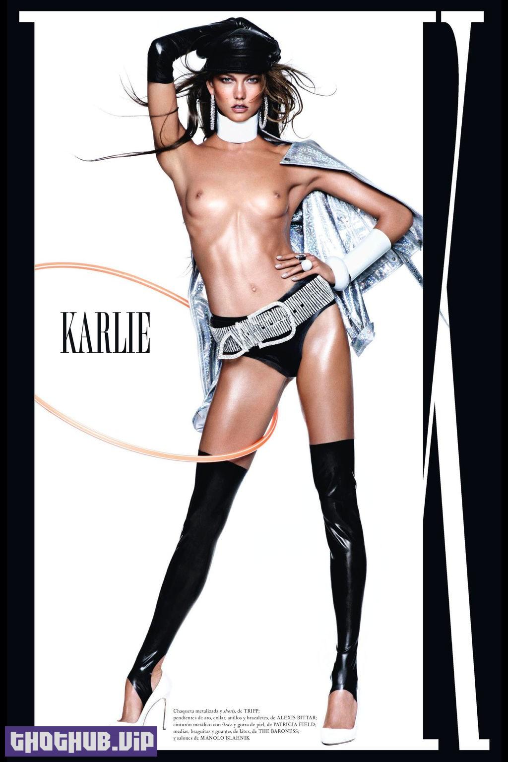 Karlie Kloss Nudity