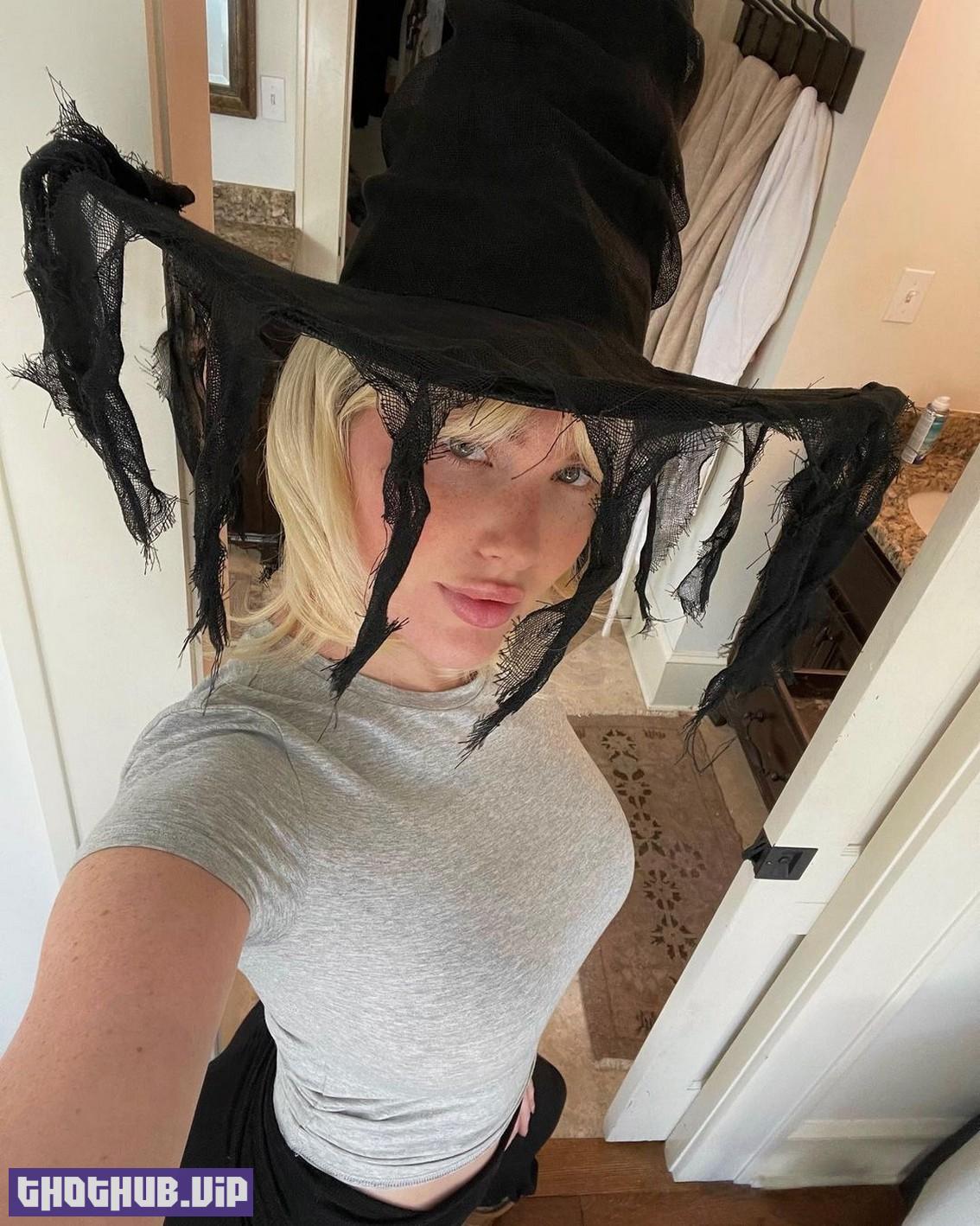 Maddy Cloud Sexy Witch 