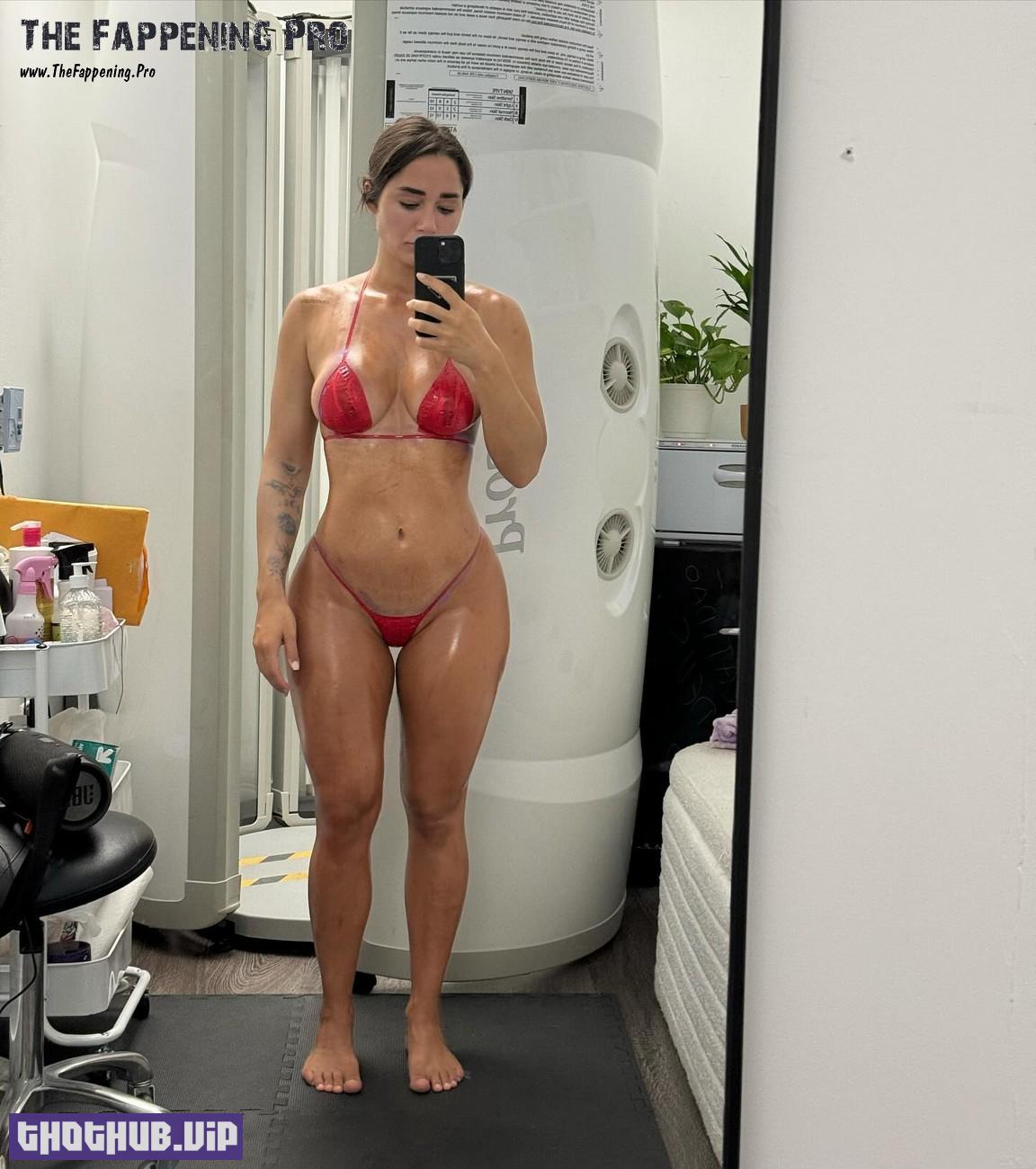 Bruna Luccas Leaked Selfie